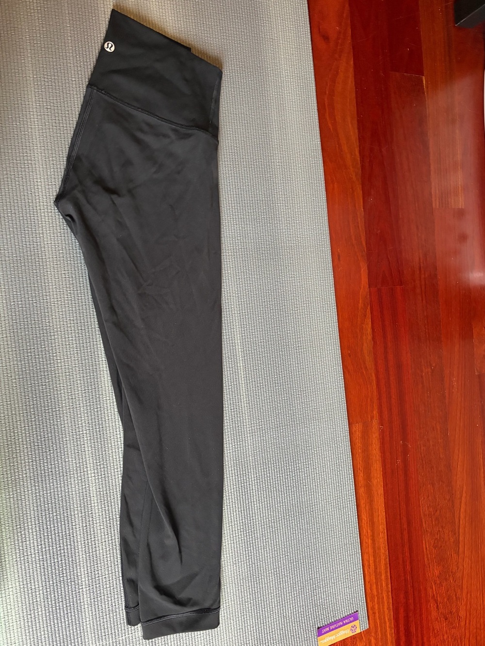 lululemon athletica - women’s align high-waisted “21 (size 4)